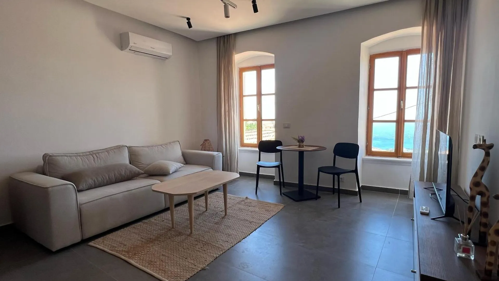 Lejlighedshotel Akil Villa Dhërmi Albanien